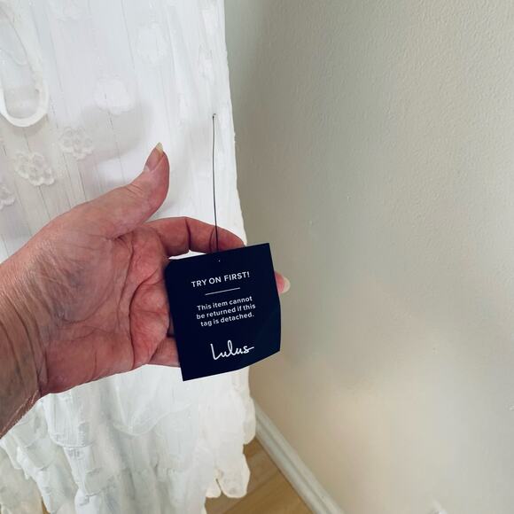 NEW Lulus Size M Easily Adored Burnout Floral Tiered Midi Dress White Ruffle - Picture 13 of 16